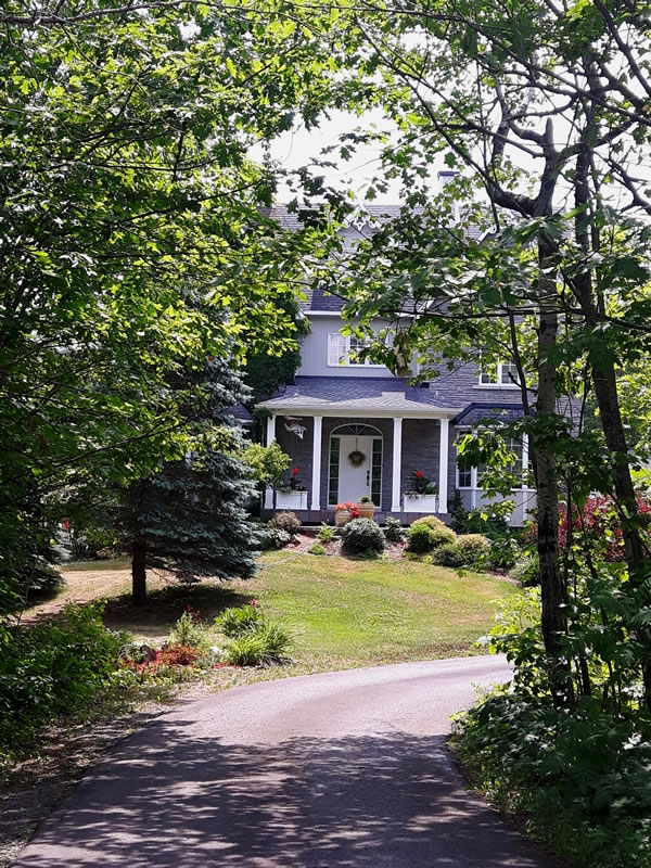 Ottawa land for sale for your custom designed home