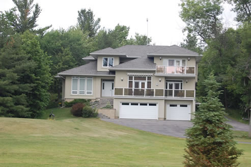 Ottawa country lots for sale at the Saddlebrooke Estates